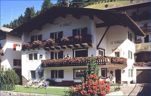 Garni Le Chalet Santa Cristina Val Gardena ภายนอก รูปภาพ